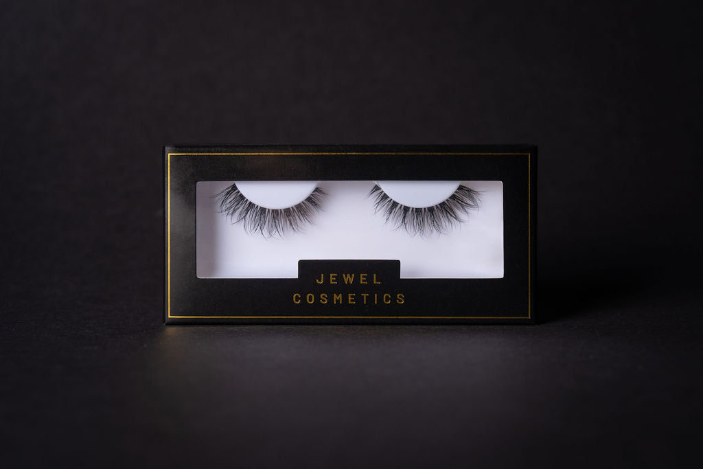 Innocence Reusable Premium Invisible Strip Lashes
